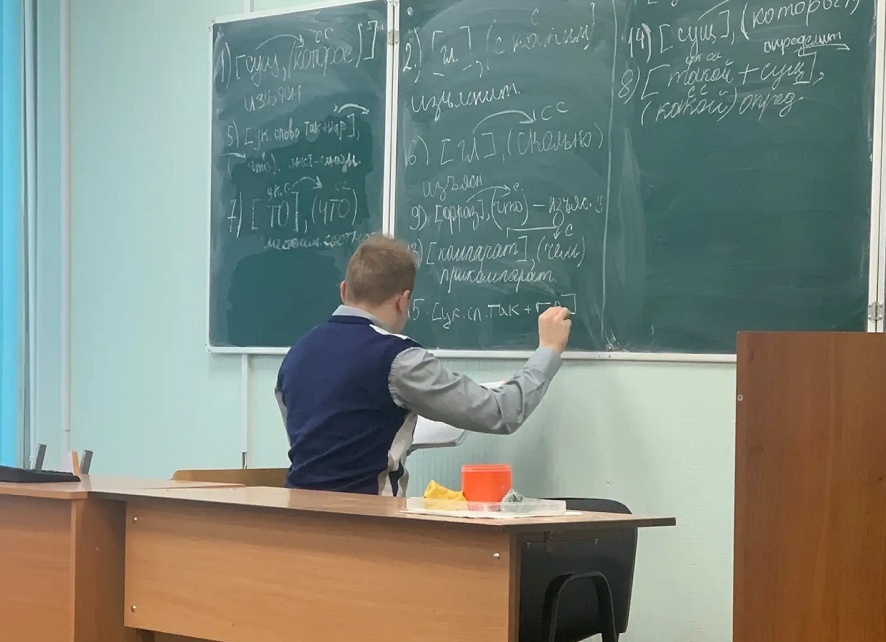 Родители тратят до 6 тыс. в неделю на репетиторов перед экзаменами в России