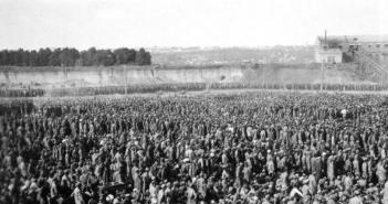 Uman pit - history in photographs Environment near Uman 1941